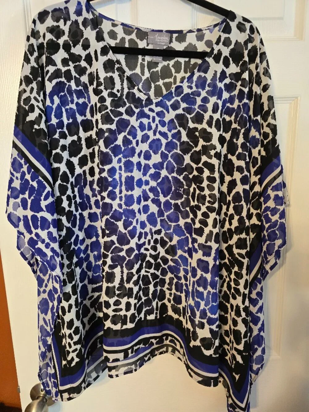 Chico's Black & Blue Animal Print Poncho Topper - EUC